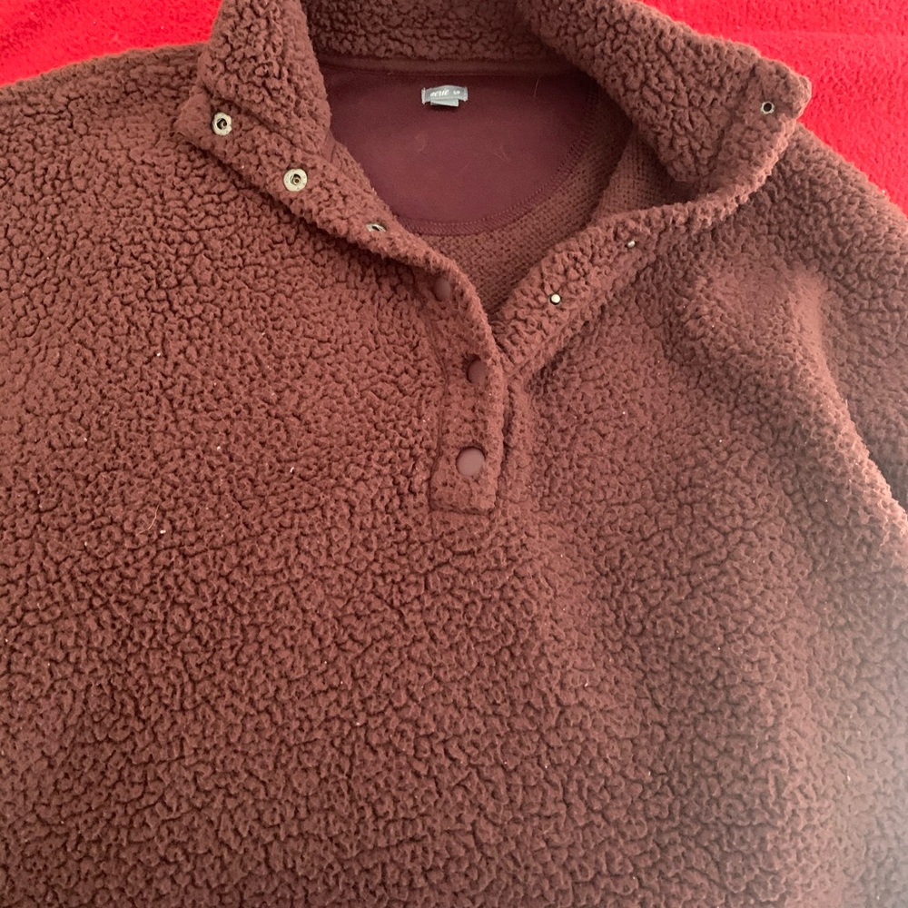 Sherpa Button Up